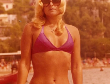 Λιλή Ντερτίμα: Η καuτή πρωταγωνίστρια των βιντεοκασετών